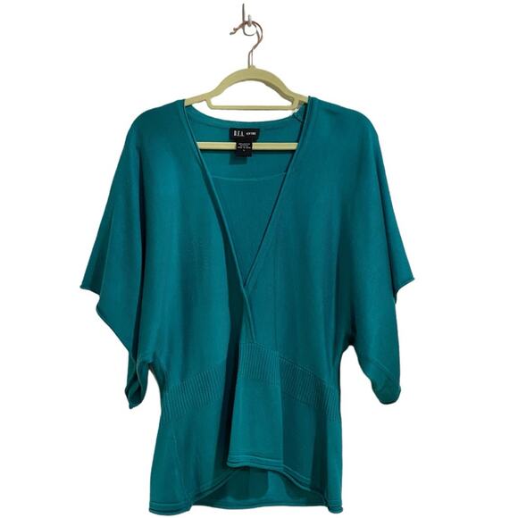 DFA New York Green Handkerchief Sweater Sz L - Picture 2 of 11